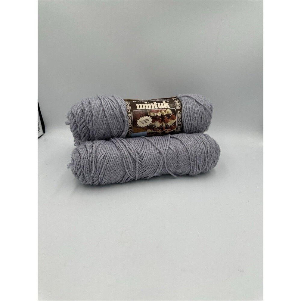 Vintage WINTUK Yarn 3.5 oz 100% Acrylic #3055 Light Grey Lot #1022888 New